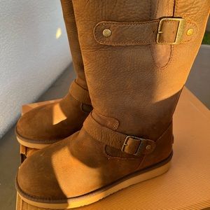 UGG Sutter Boots